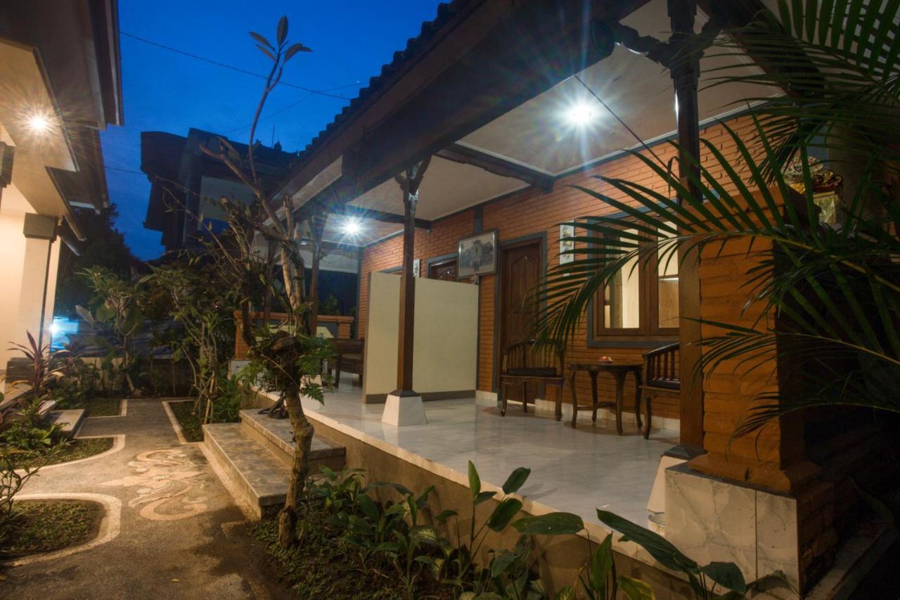 Monka House Hotel Ubud Eksteriør billede
