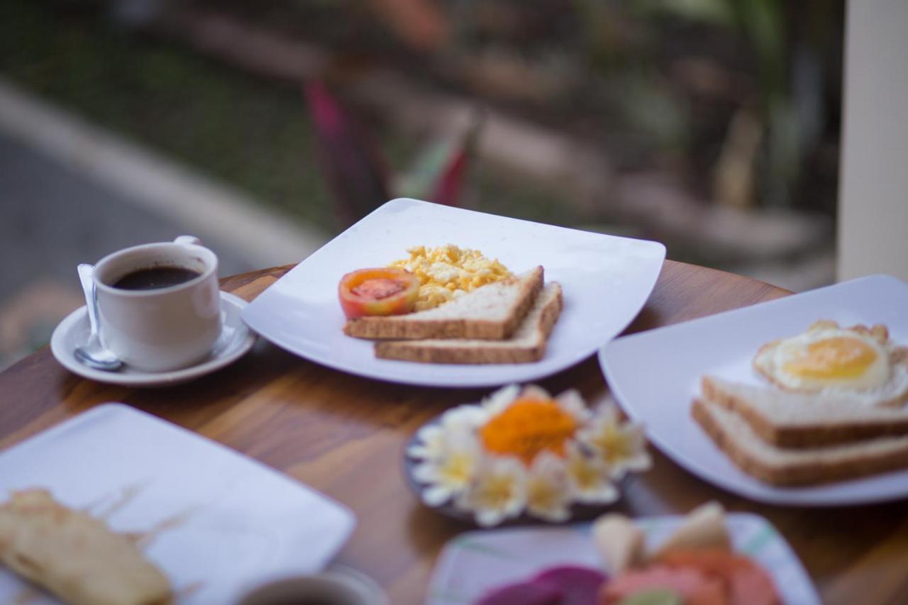 Monka House Hotel Ubud Eksteriør billede