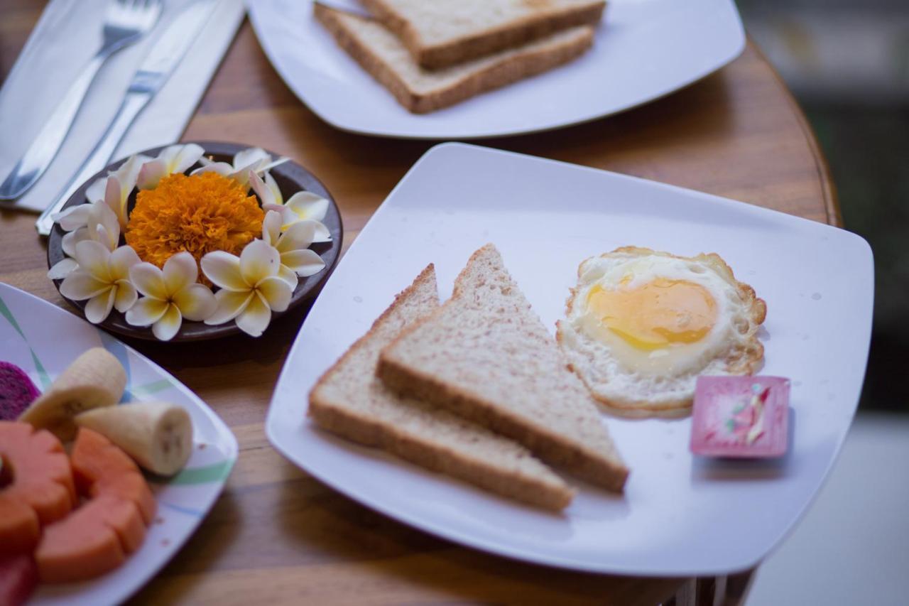 Monka House Hotel Ubud Eksteriør billede
